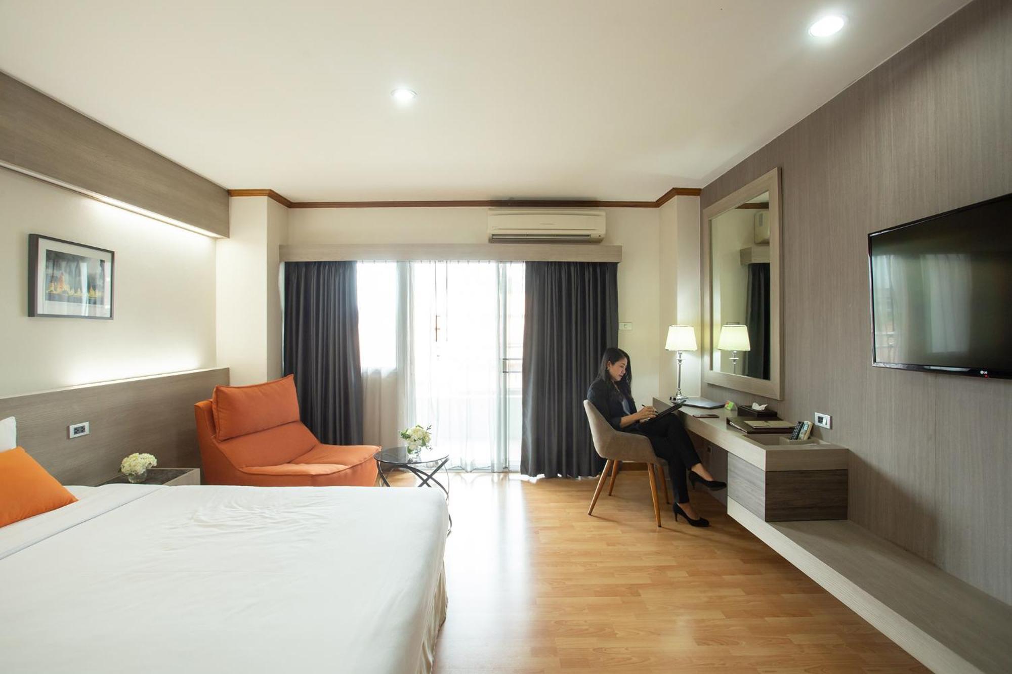 Khum Phucome Hotel -Sha Extra Plus Chiang Mai Exterior photo